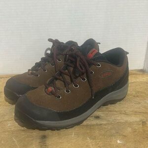 L.L BEAN woman's suede outdoor hiking shoes woman's 7‎ low ankle boots